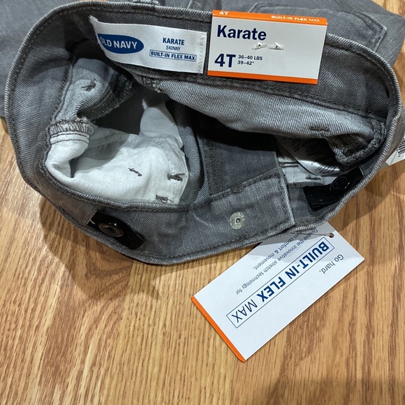 Old Navy toddler jeans. NWT - Picture 4 of 4